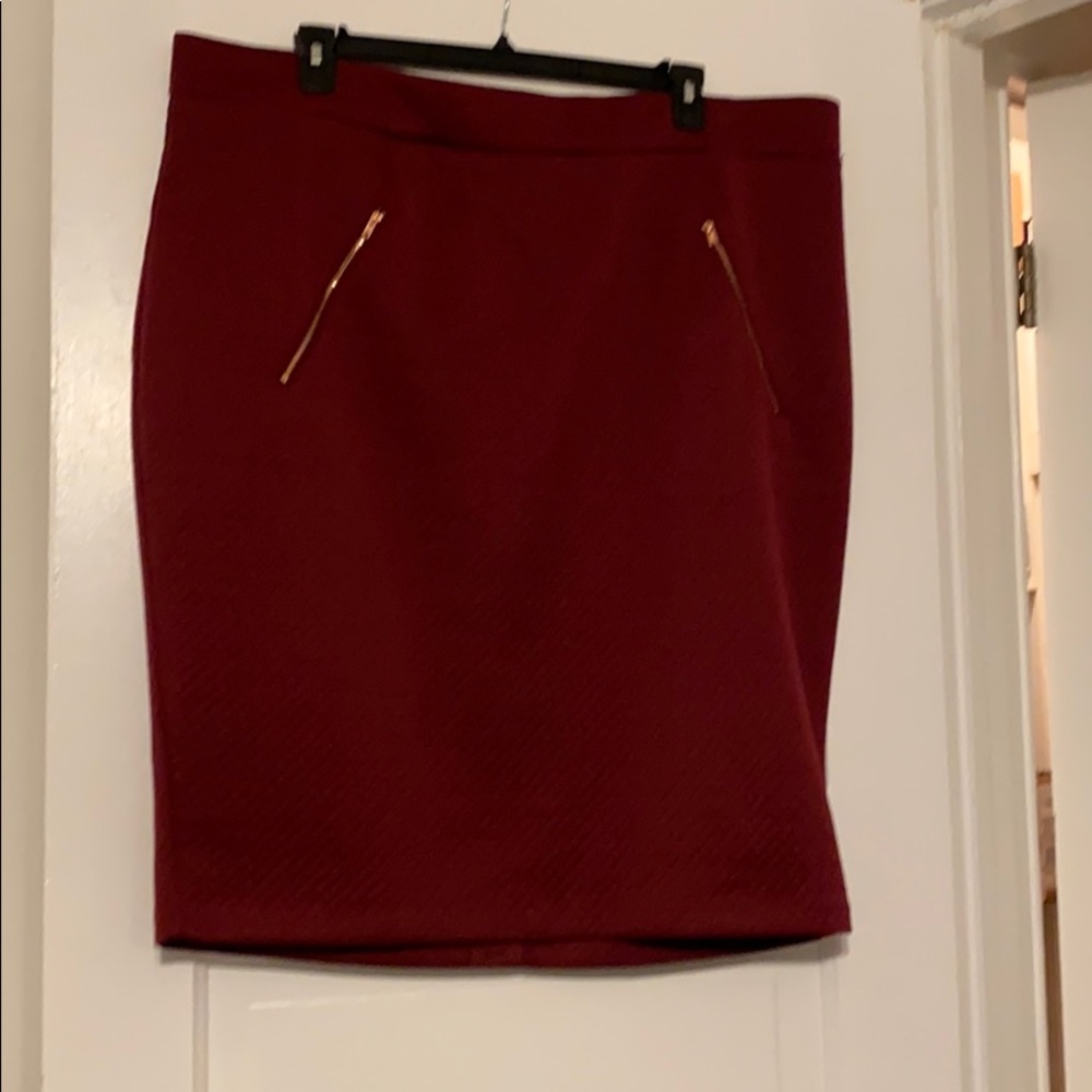 3x maroon Ashley Tipton for JCPenny pencil skirt